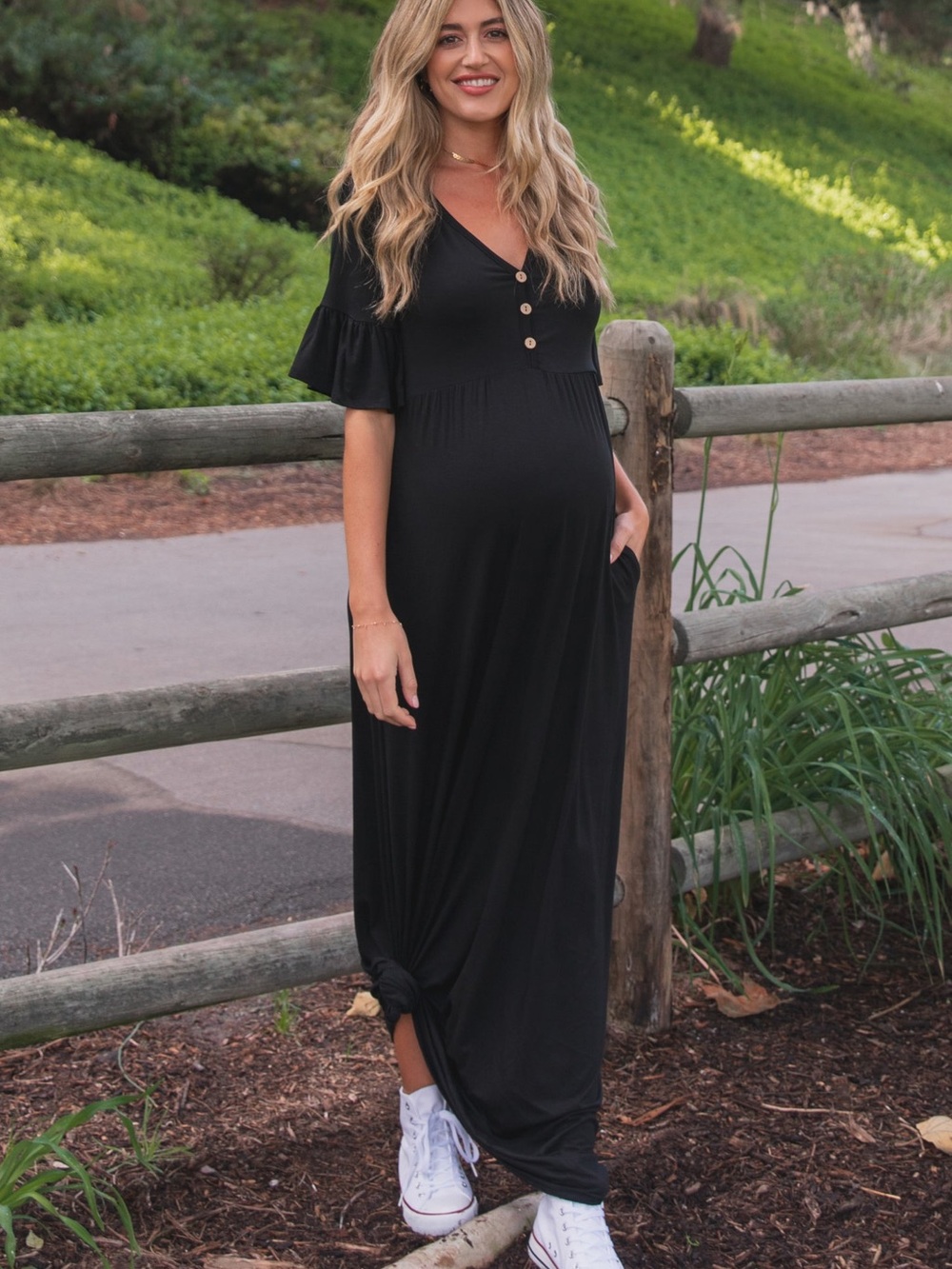 Beeson River Women's Black Black Button Ruffle Sleeve Maternity Maxi